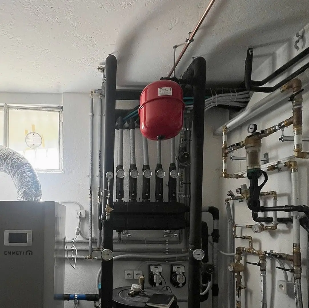 Locale tecnico con pompa di calore